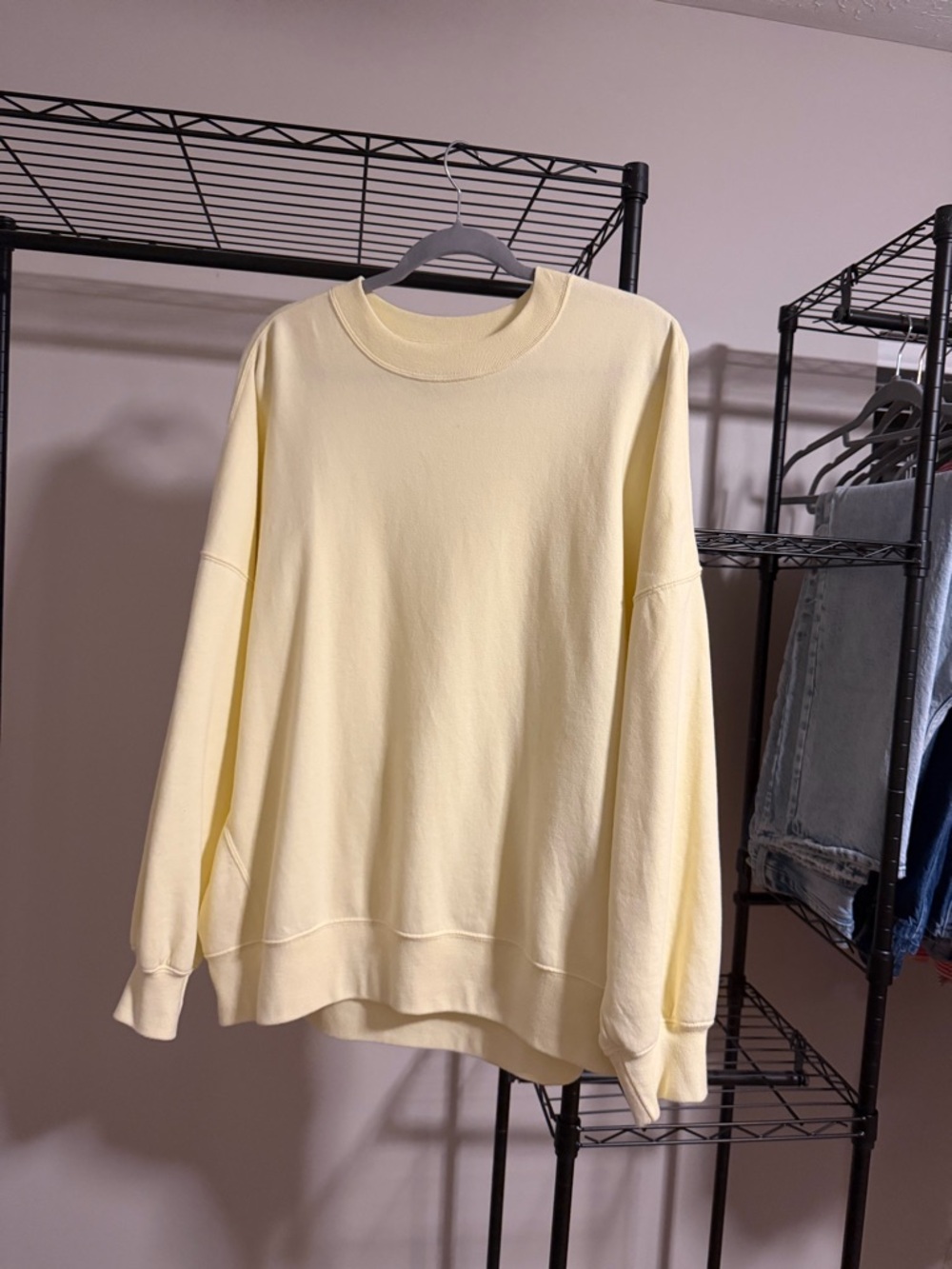 Abercrombie & Fitch Pale Yellow Crewneck Sweater